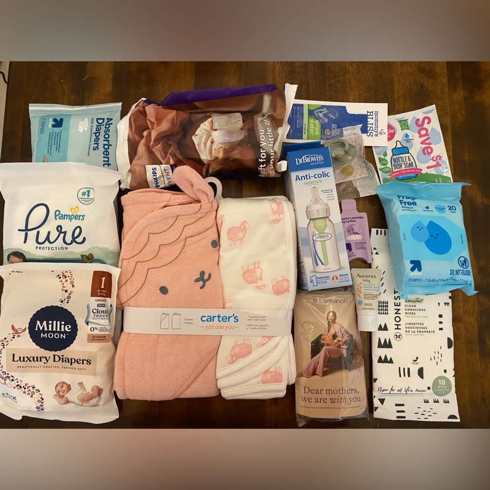 Baby Girl Essentials Care Set -